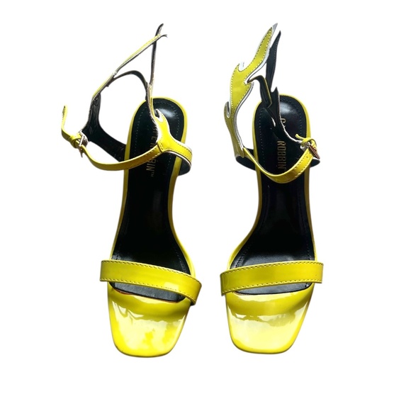 NEW Cape Robbin Inferno Flame Accent Stiletto Heels Open Toe Sandals Neon Yllow - Picture 1 of 9